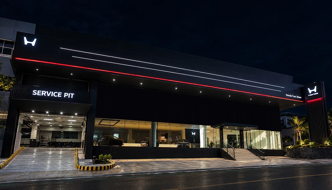 Honda Cars Shaw at night Honda Cars Shaw at night